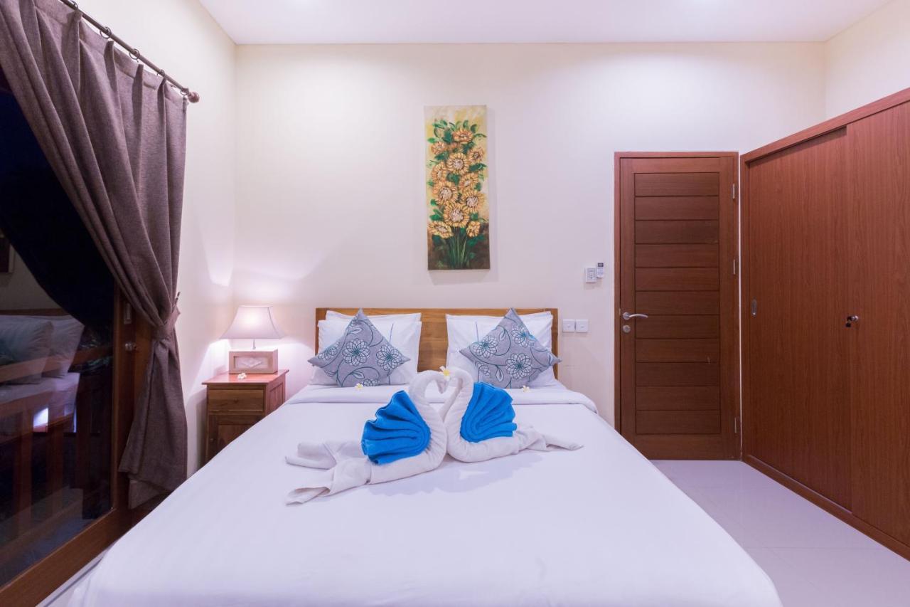 Villa Hitam Putih Legian Bali سمينياك المظهر الخارجي الصورة